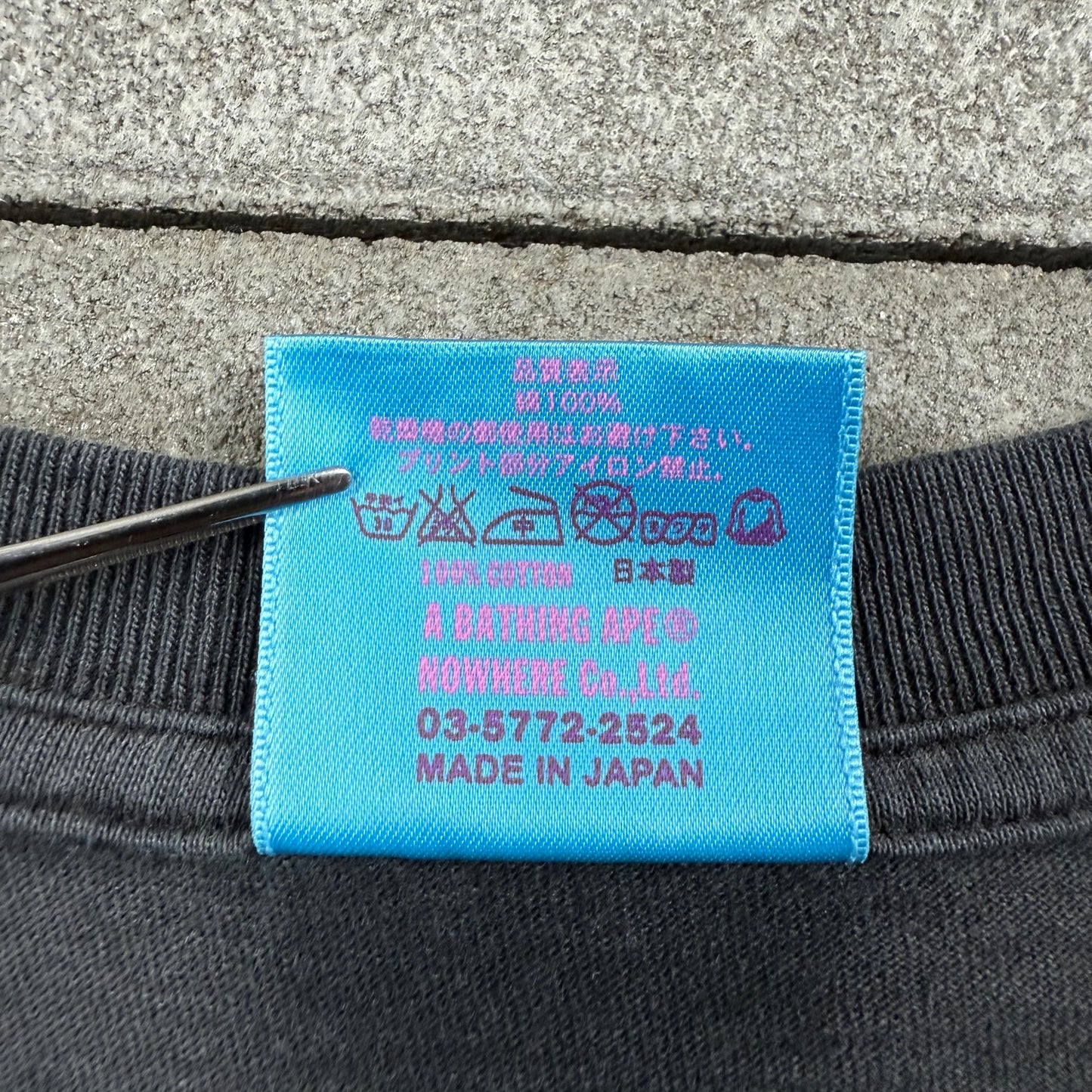 A BATHING APE × KAWS 10s BIG HEAD Tee L