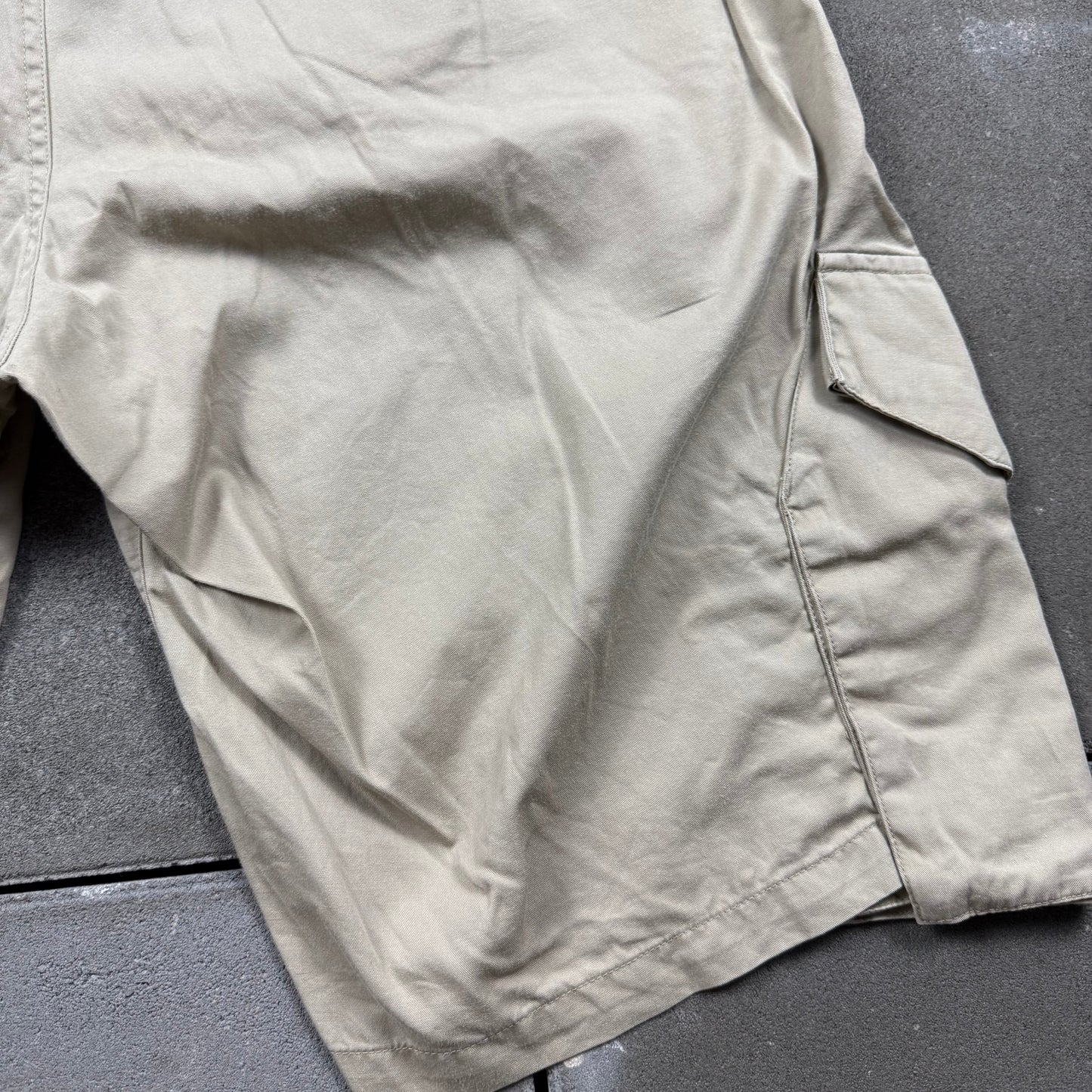 GOOD ENOUGH 00s NYLON CARGO SHORTS L