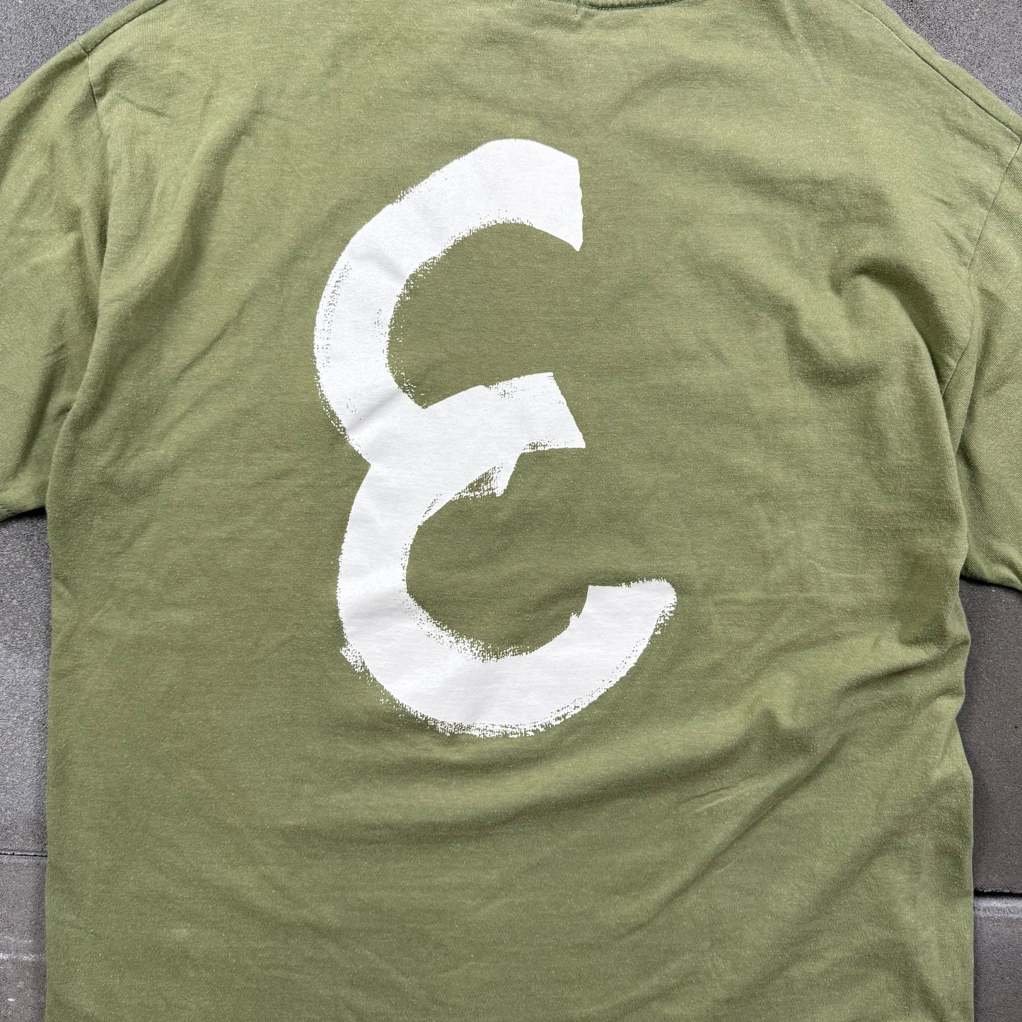 GOOD ENOUGH 00s 2001 "E" Tee hanes body L