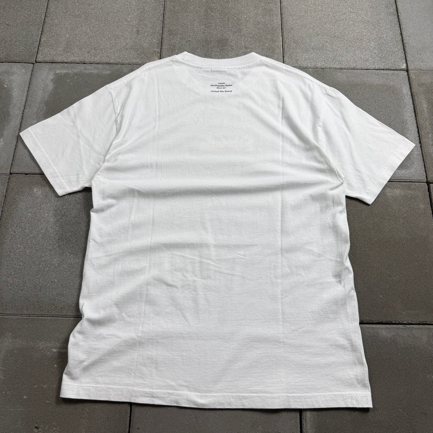 SUPREME 11ss BENEFIT BOX LOGO TEE L