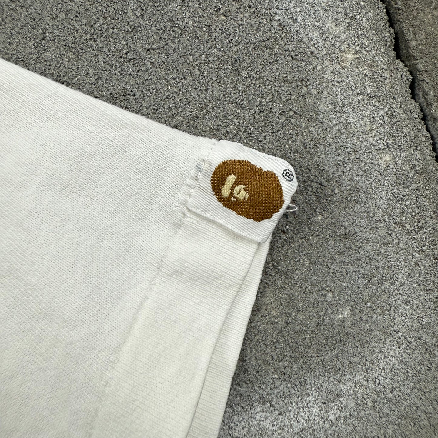 A BATHING APE 00s MAD BAPE blue gradation Tee M