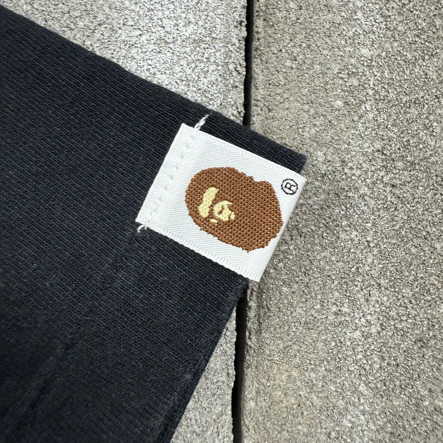 A BATHING APE 10s bape store anniversary logo Tee L