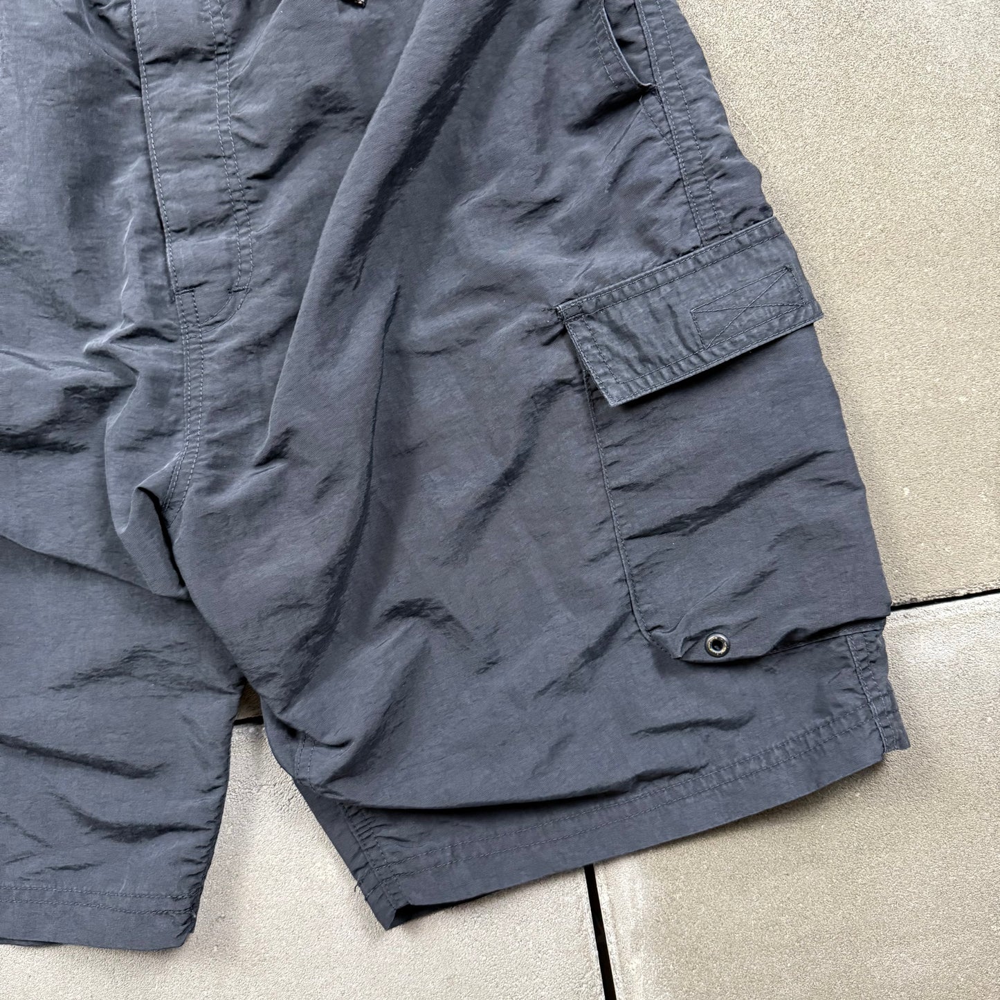 GOOD ENOUGH 00s NYLON CARGO SHORTS L