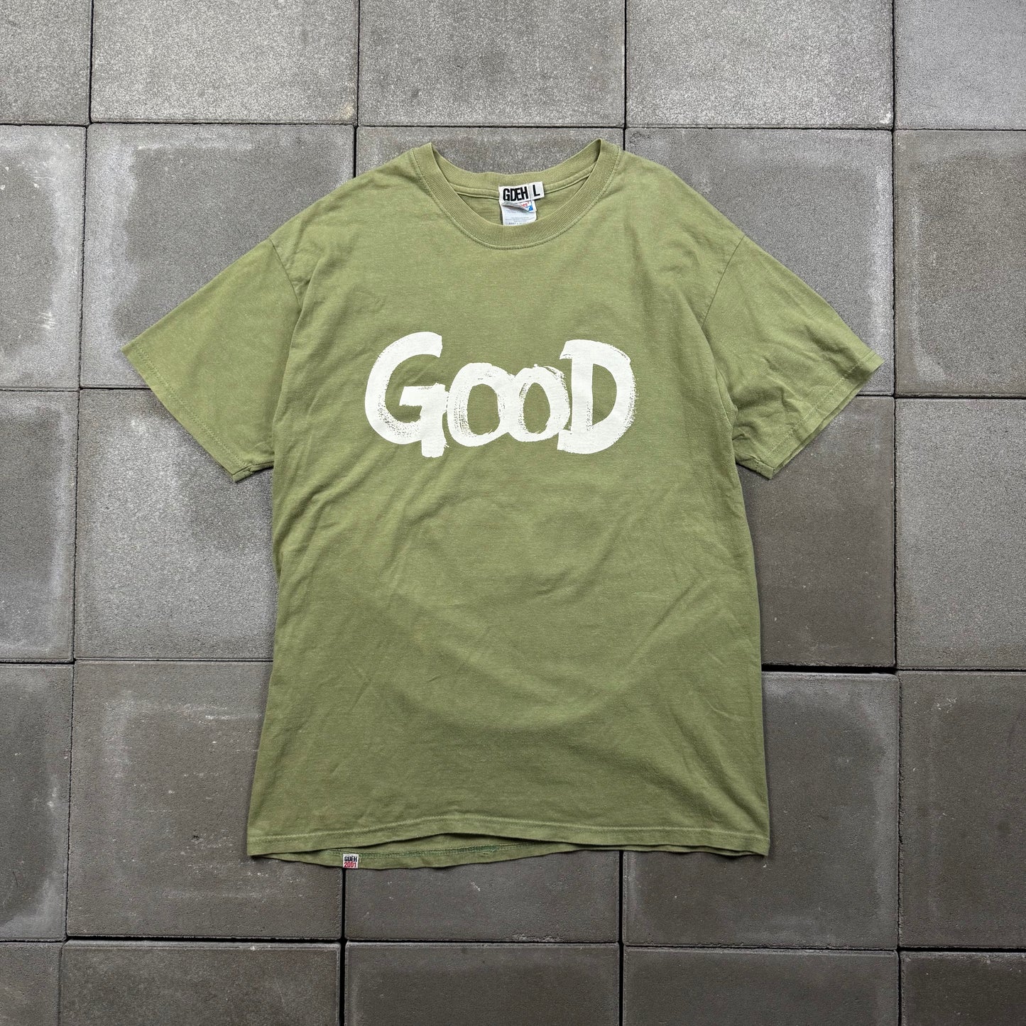 GOOD ENOUGH 00s 2001 "E" Tee hanes body L